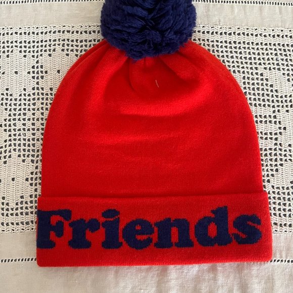 NEW Band of Outsiders x Neiman Marcus for Target Friends pom pom beanie rare - Picture 3 of 8